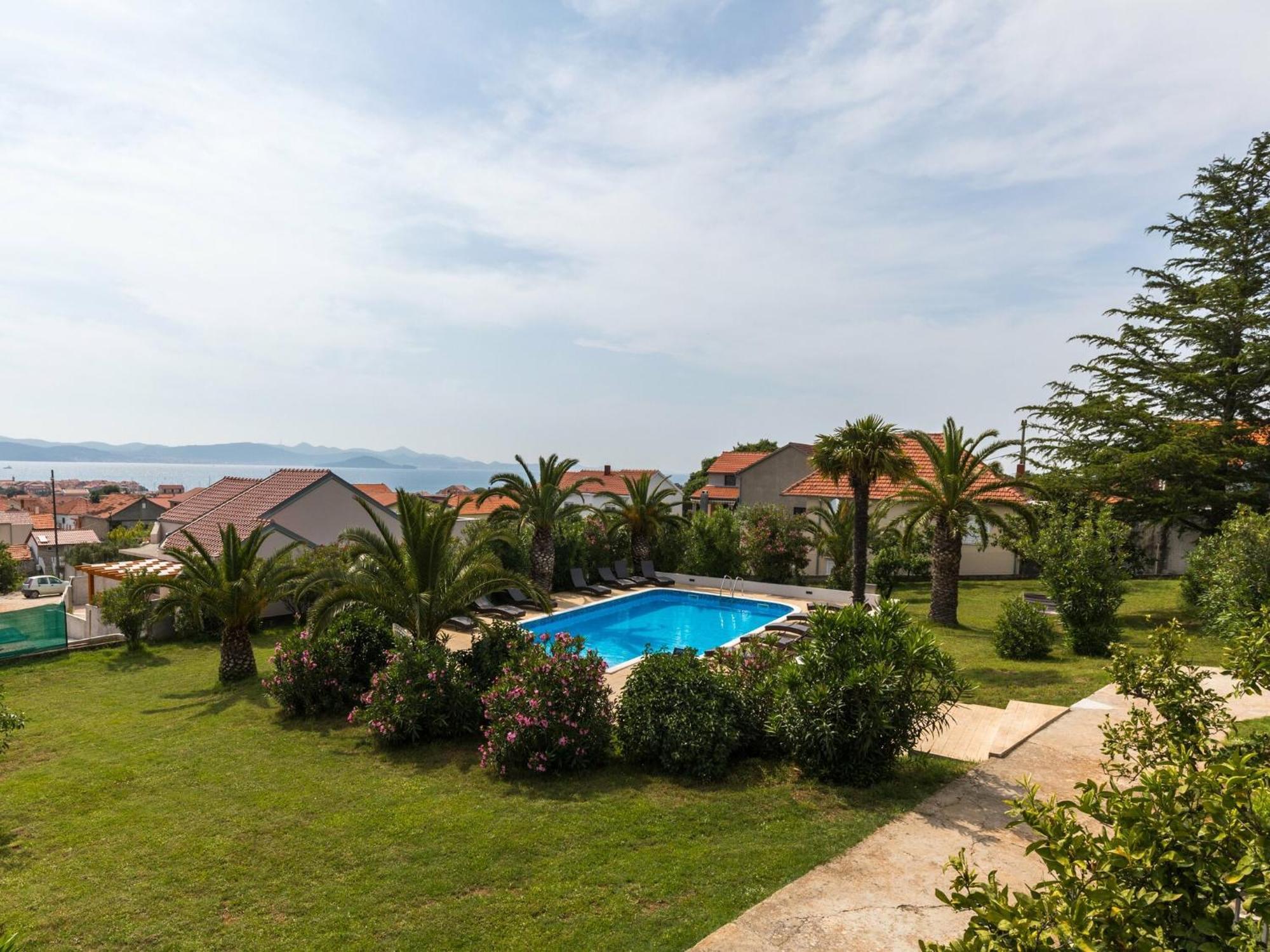 Scenic Holiday Home In Bibinje Near Sea Екстериор снимка