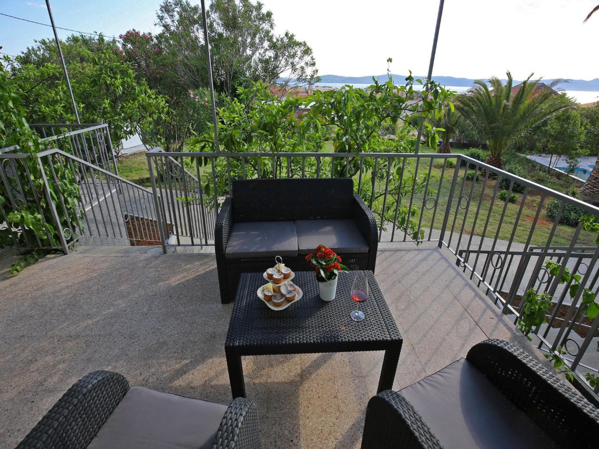 Scenic Holiday Home In Bibinje Near Sea Екстериор снимка