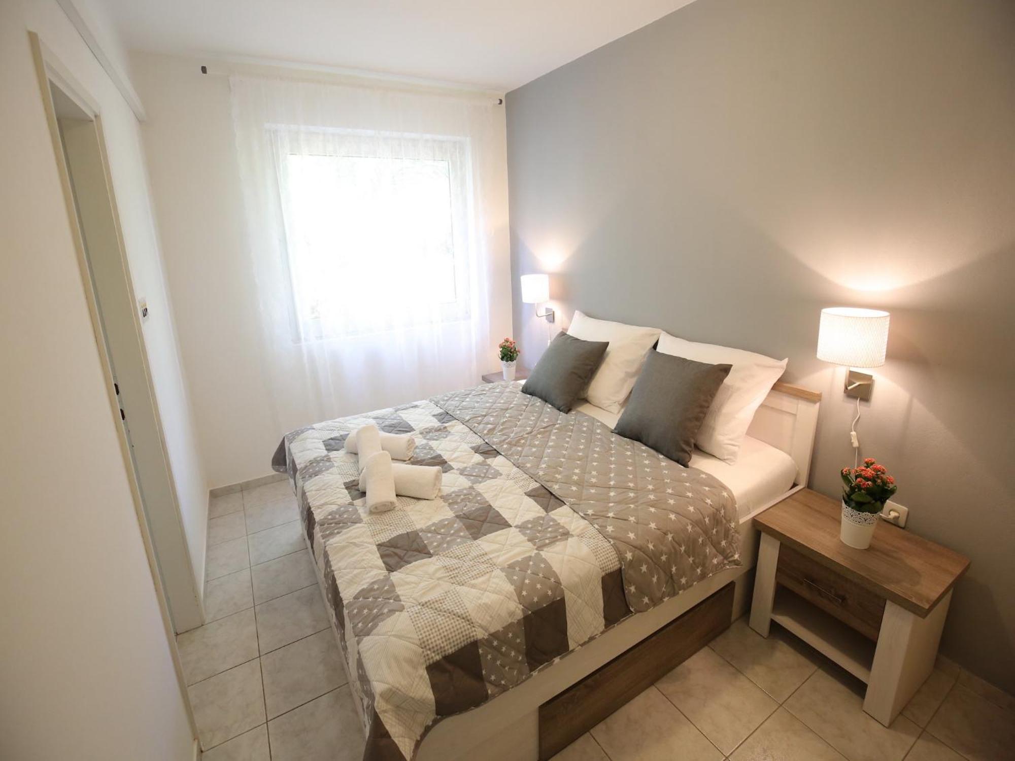 Scenic Holiday Home In Bibinje Near Sea Екстериор снимка